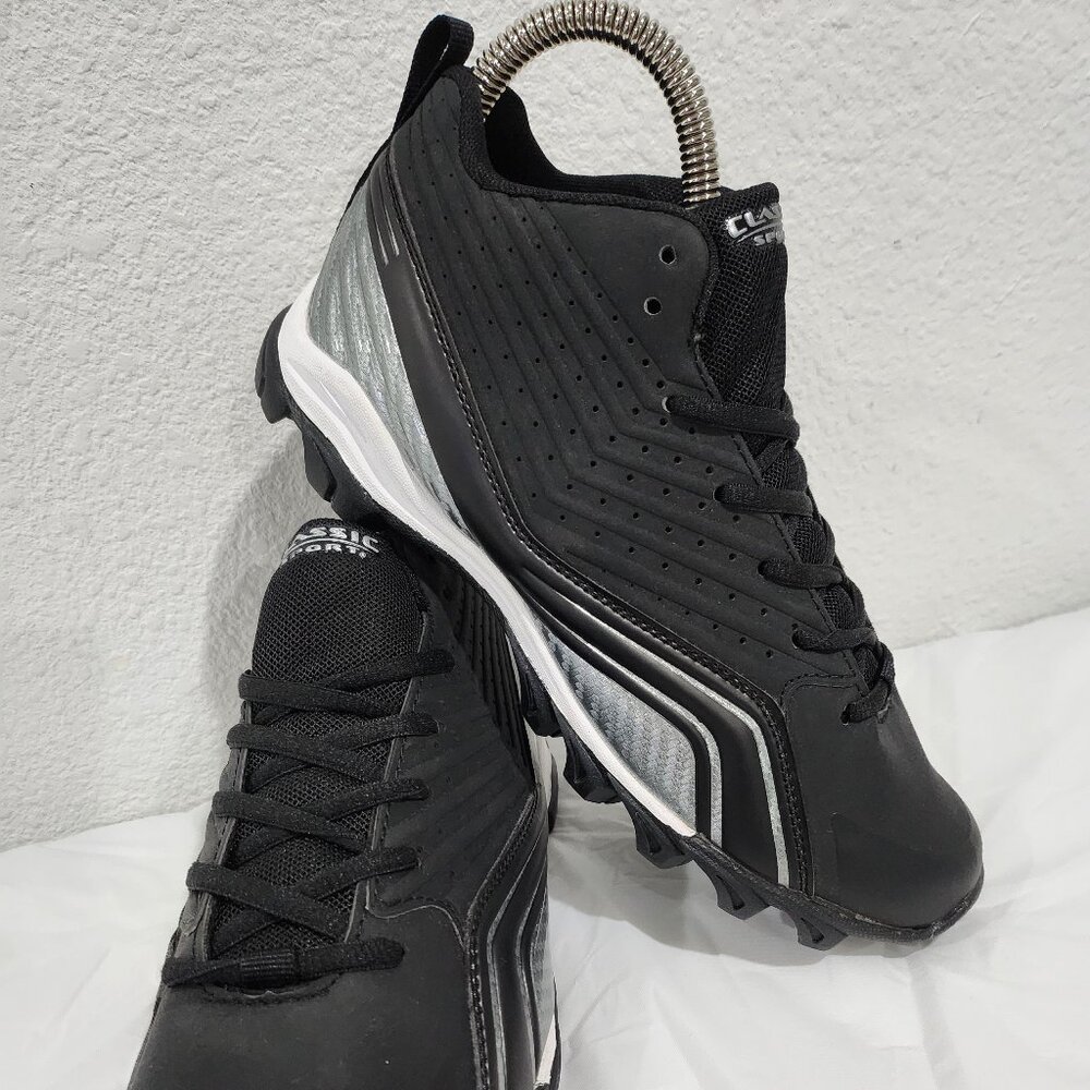 Classic Sport Black Silver Kids Baseball Cleats Molded Youth Size 6